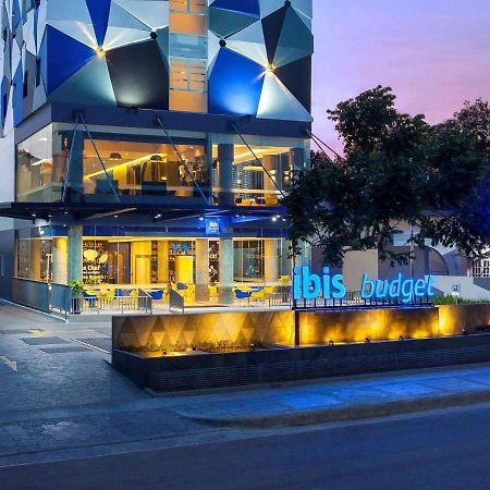 Ibis Budget Сиребон Екстериор снимка