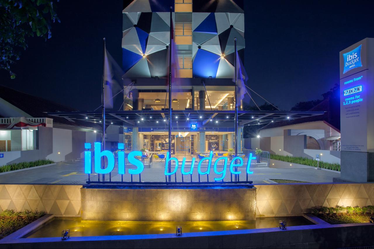 Ibis Budget Сиребон Екстериор снимка