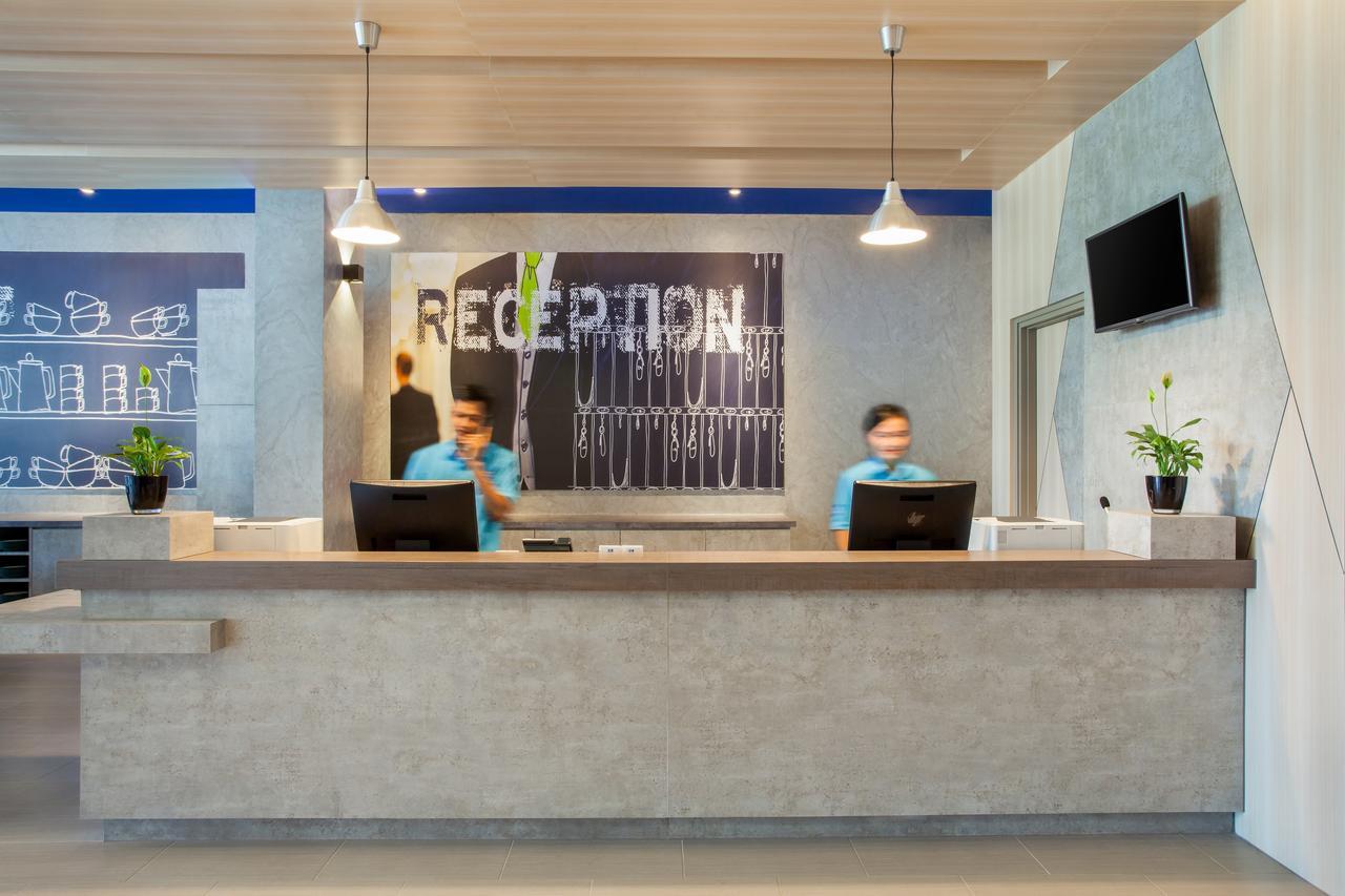 Ibis Budget Сиребон Екстериор снимка