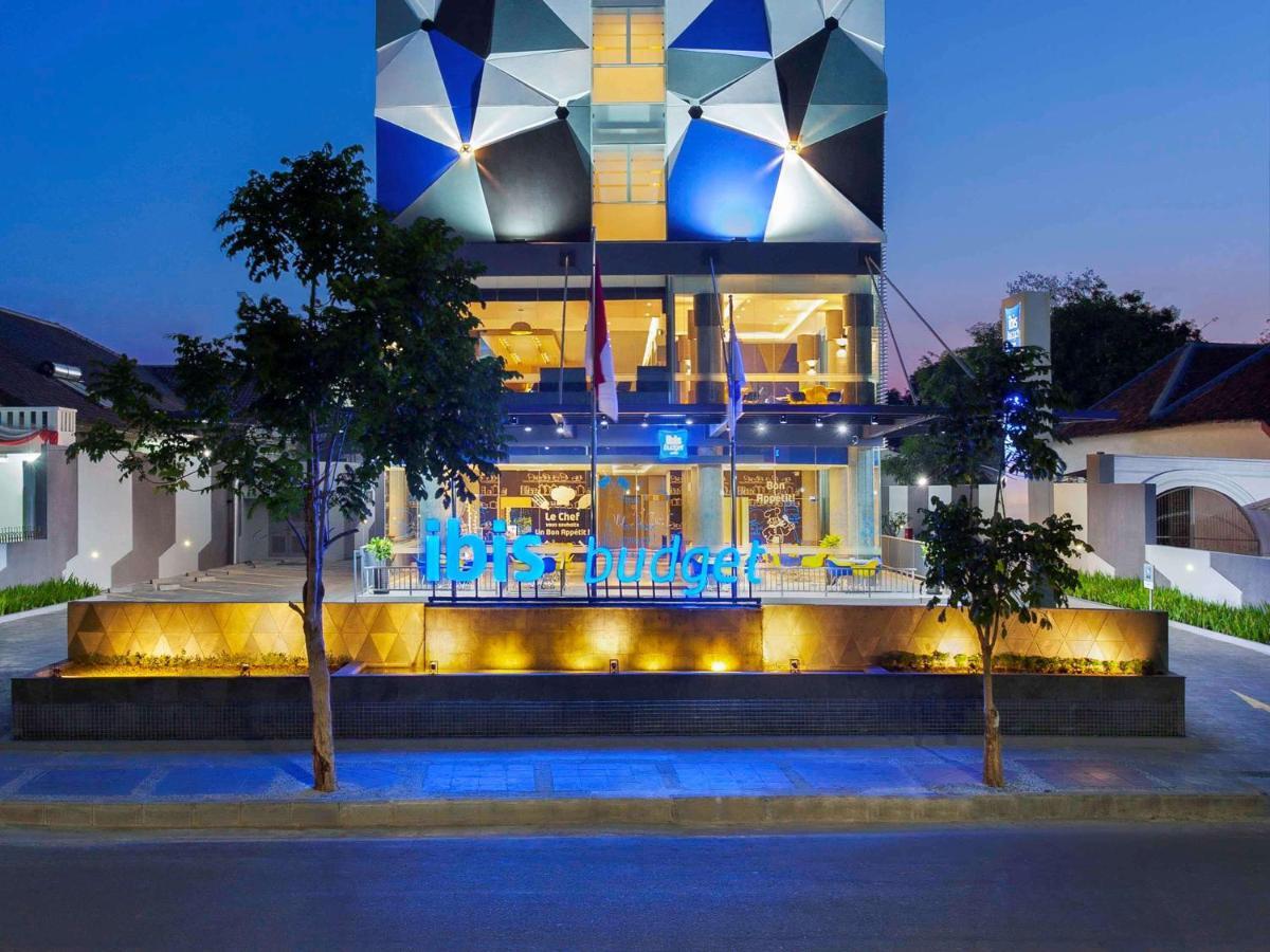 Ibis Budget Сиребон Екстериор снимка